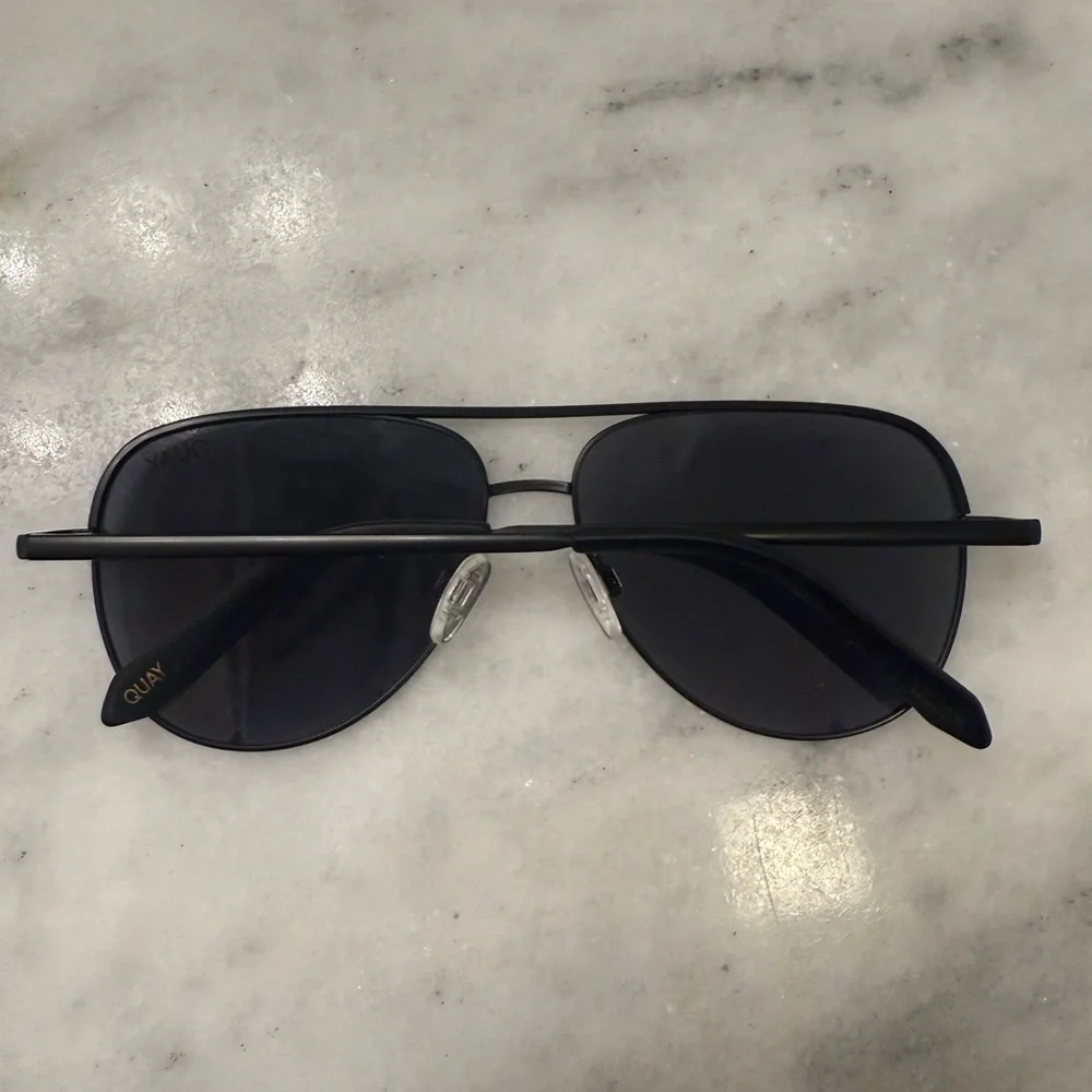Quay Australia Black Sunglasses - Picture 4 of 5